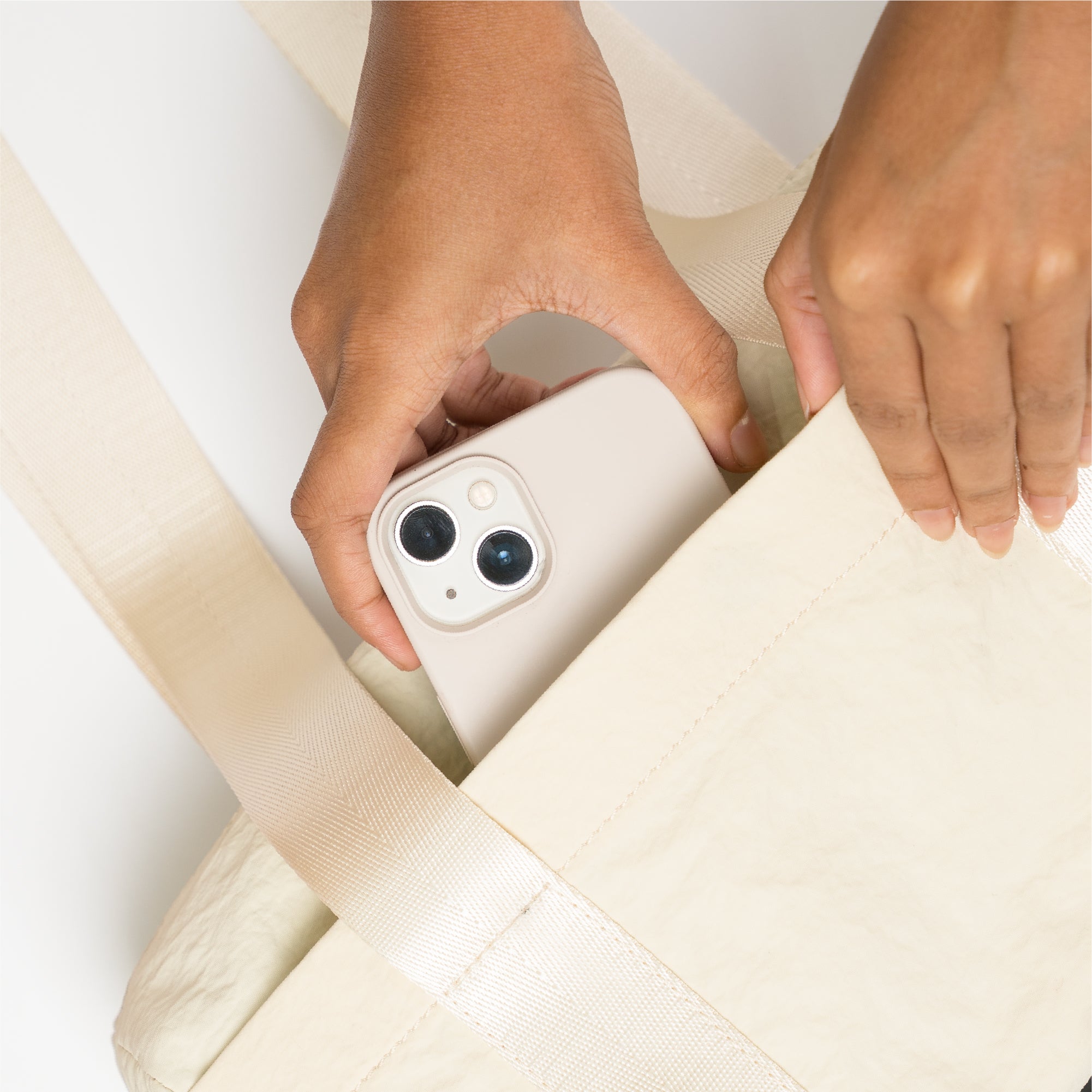 Ivory Dust Mini Gym Bag