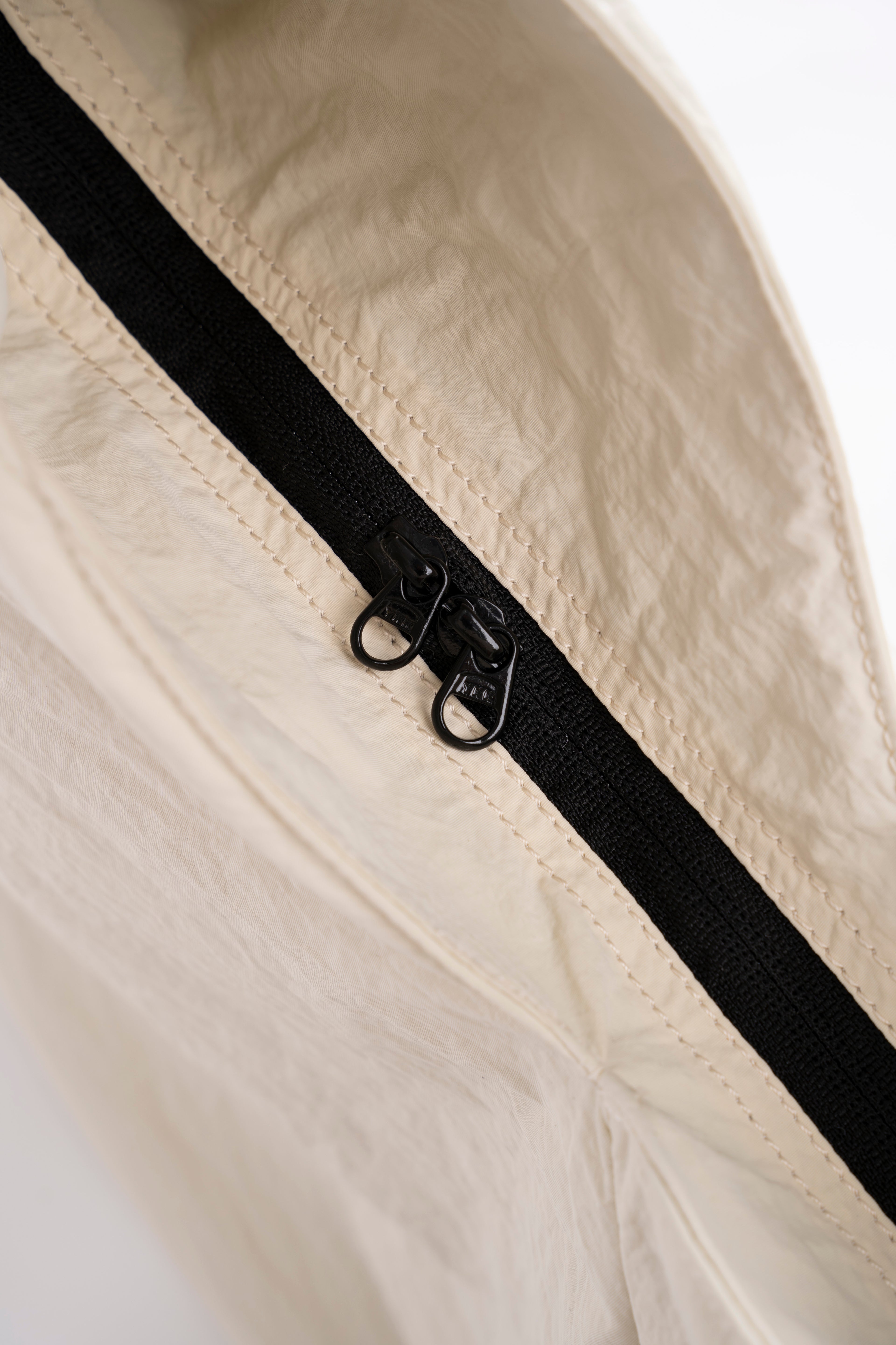 Ivory Dust Tote Gym Bag