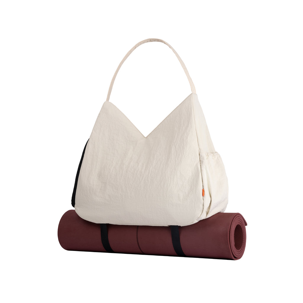 Ivory Dust Flow Gym Bag